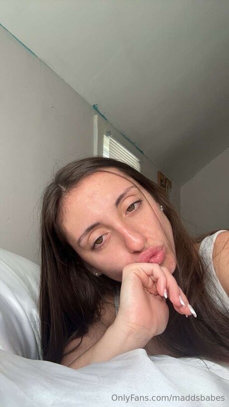 Maddsbabes OnlyFans Bilder