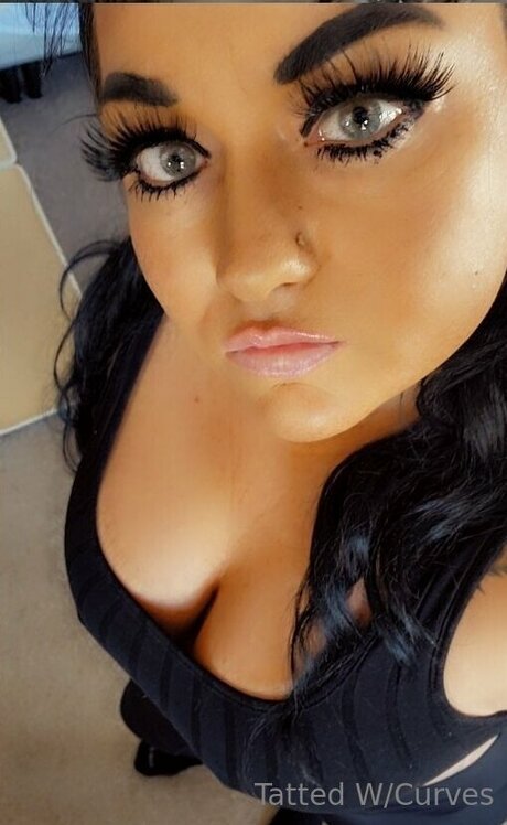 U225860105 NurlyFans-Pornos