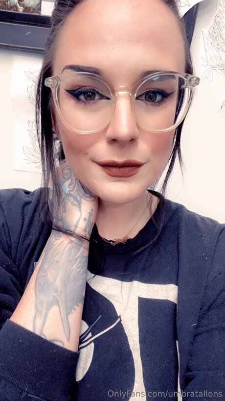 Umbratallons OnlyFans geleakt.