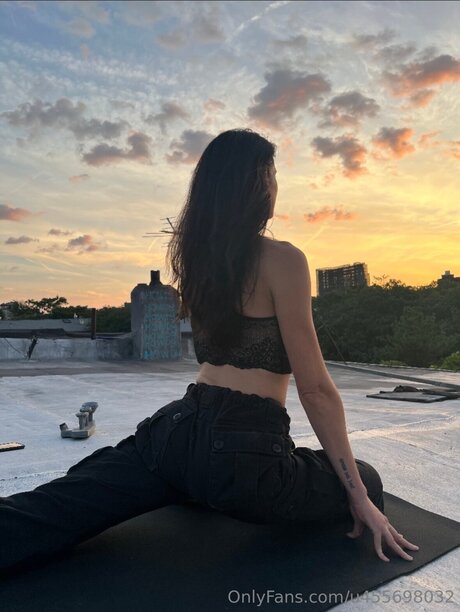 Asmrwitholivia Nackt