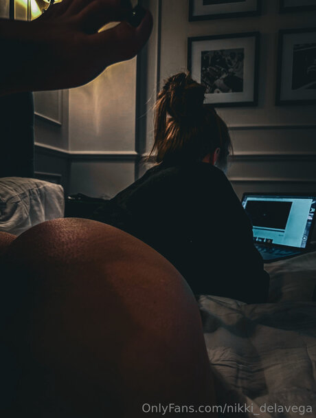 Nikki Delavega OnlyFans-Sex