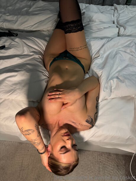 Madzialoskot OnlyFans Brüste Bild