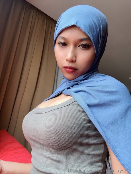 Hijab Aysha OnlyFans geleakt