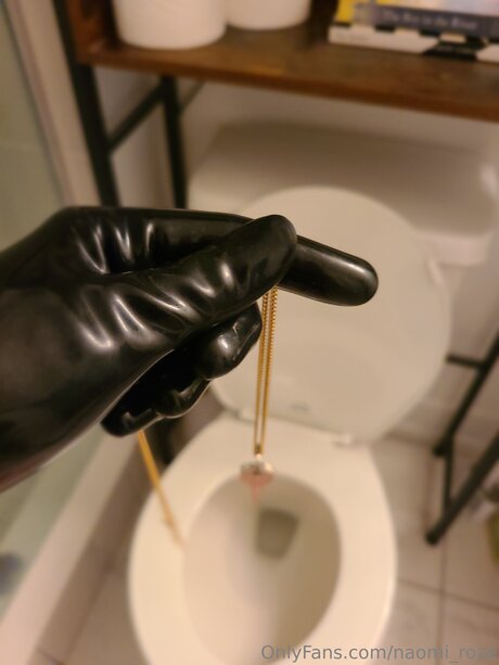 Naomi Roze OnlyFans Mega