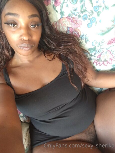 Sexy Sherika Nackt auf OnlyFans Leaks