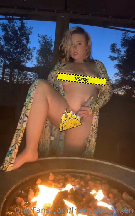 Freemoonvixxen Nacktbilder von OnlyFans