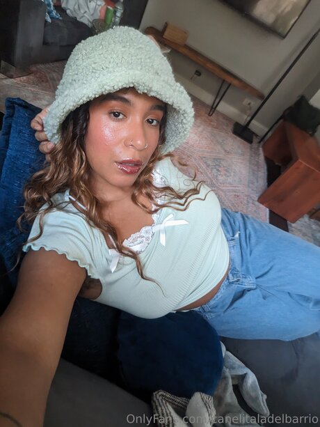 Canelitaladelbarrio Nackt auf OnlyFans