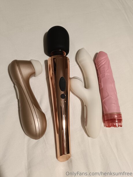 Henksumfree Nacktbilder von OnlyFans geleakt