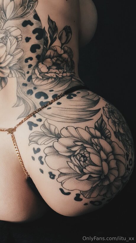 Iitu Xx Nacktpornos auf OnlyFans