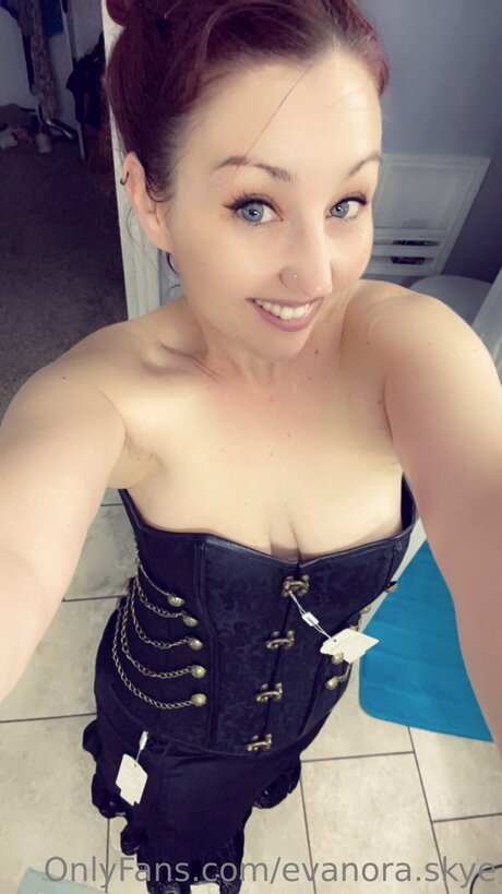 Evanora Skye XXX Leak OnlyFans Leak