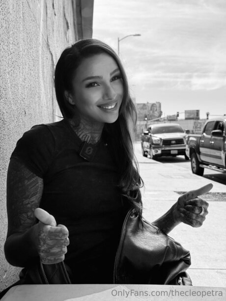 Thecleopetra OnlyFans OnlyFans