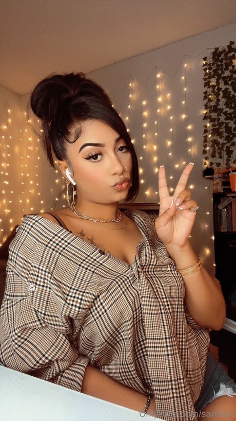 Samiecl Nacktbilder auf OnlyFans