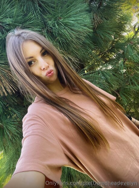 Prettieredheadevelyn Titten OnlyFans