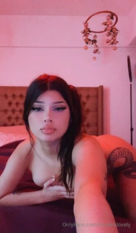 Nicoleislovely Neue geleakte OnlyFans-Inhalte