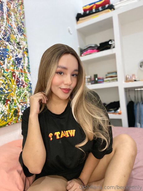 Beckyonly OnlyFans Inhalte