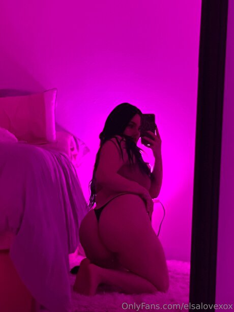 Elsalovexox Nacktbilder von OnlyFans