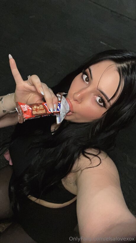 Elsalovexox OnlyFans OnlyFans
