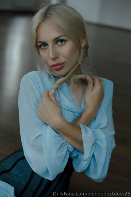 Blondenextdoor25 OnlyFans Porno