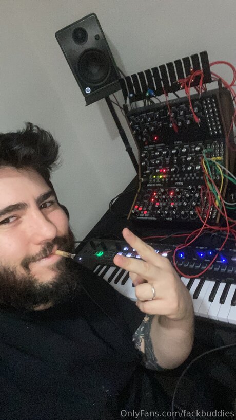 Fackbuddies OnlyFans Leak