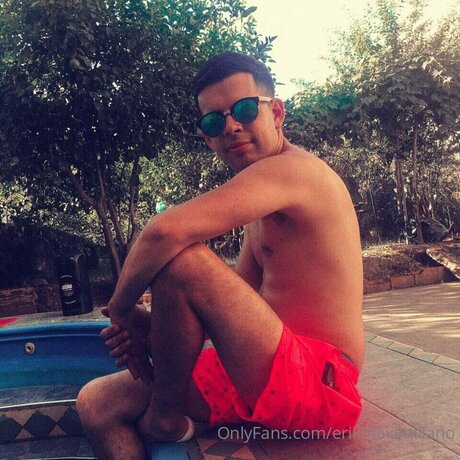 Erikmaximiliano Model OnlyFans Foto