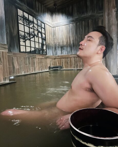 Guybluemoon Leaked OnlyFans