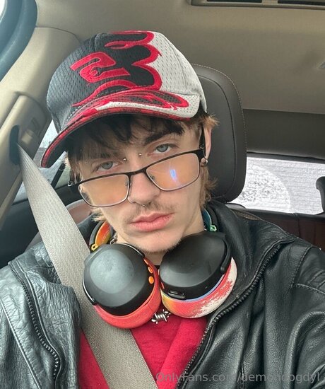 Demondogdyl Nackt auf OnlyFans Leaks