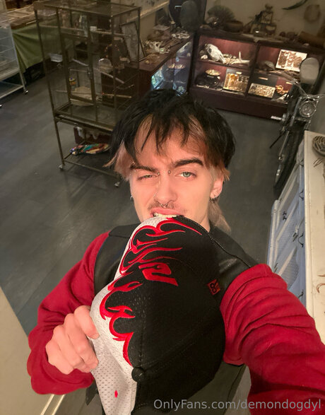 Demondogdyl OnlyFans Leaks