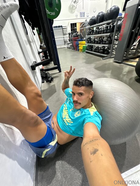 Jona2santos OnlyFans-Leak