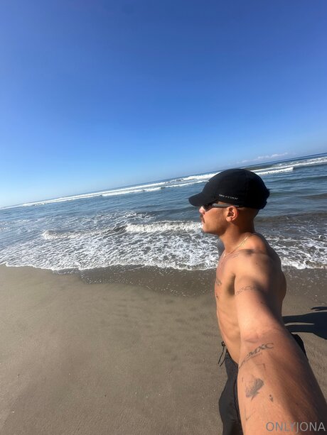 Jona2santos Nacktbilder OnlyFans