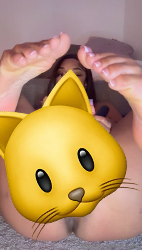 Mirajexx Brüste OnlyFans