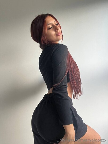 Aryalopezx Nacktpornos auf OnlyFans