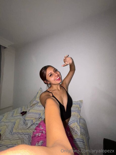 Aryalopezx OnlyFans geleakte Pornografie