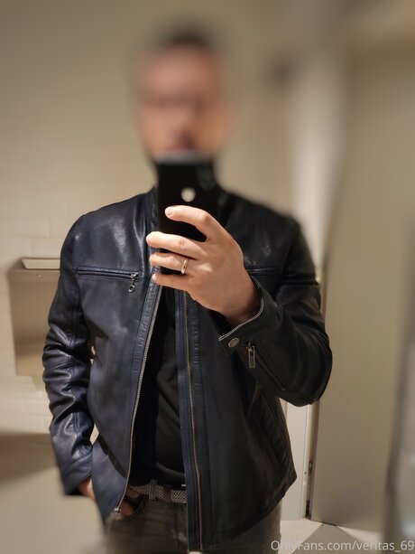 Veritas 69 XXX OnlyFans