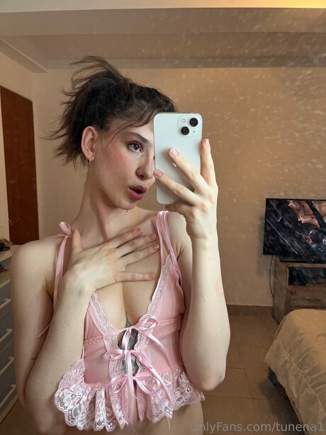 Tunena1 OnlyFans-Model