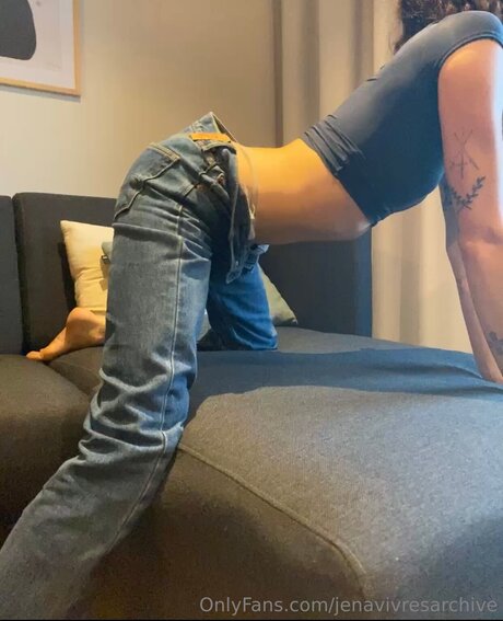 Jenavivresarchive Sex auf OnlyFans