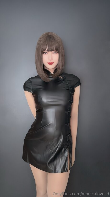 Monicalovecd OnlyFans nackte Brüste