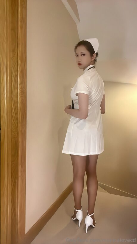 Monicalovecd OnlyFans schlank