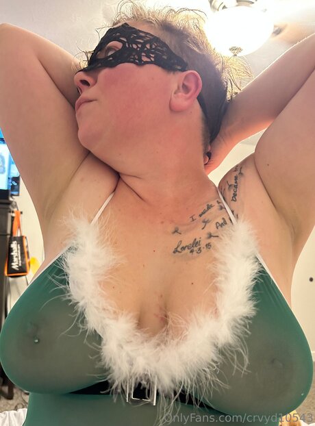 Crvyd10543 OnlyFans Brüste Bild