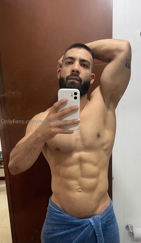 Maxstrong Nacktbilder von OnlyFans geleakt