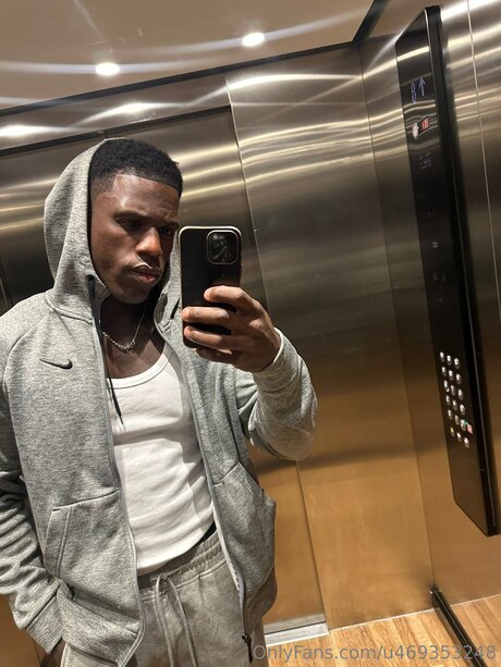 Jamal James122 OnlyFans Nacktbilder