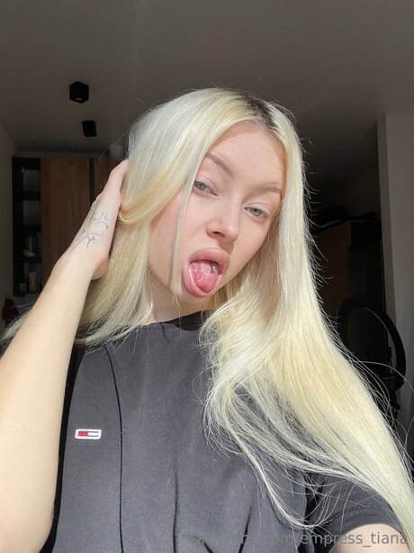 Empress Tiana OnlyFans Model Bilder