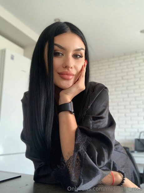 Midnight Rosa Nackt auf OnlyFans Leak