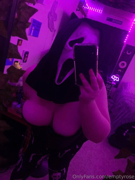 Emptyrose Leaked OnlyFans Sex