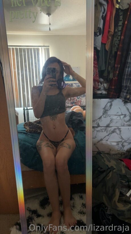 Lizardraja Heiße OnlyFans Inhalte