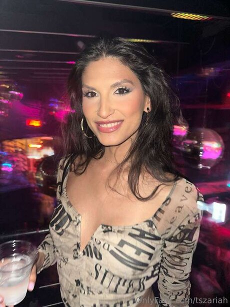 Tszariah OnlyFans-Creator