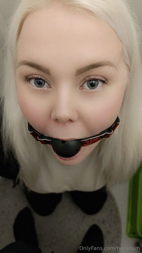 Henksum Nacktbilder von OnlyFans