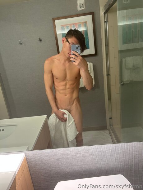 Sxyfshrmn Nacktpornos von OnlyFans geleakt