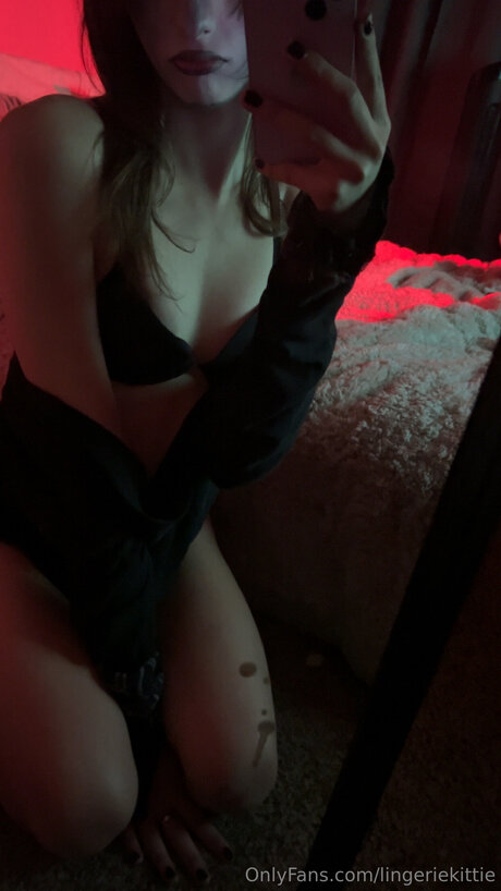 Lingeriekittie Nacktbilder von OnlyFans