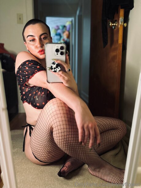 Kikiwflower OnlyFans-Leaks