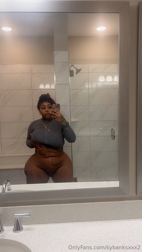 Kybanksxxx2 OnlyFans Pornografie